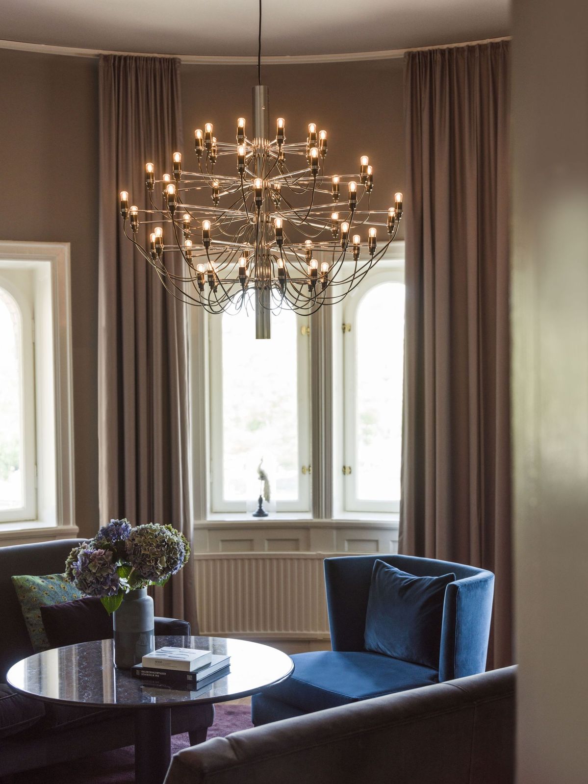 Flos 2097