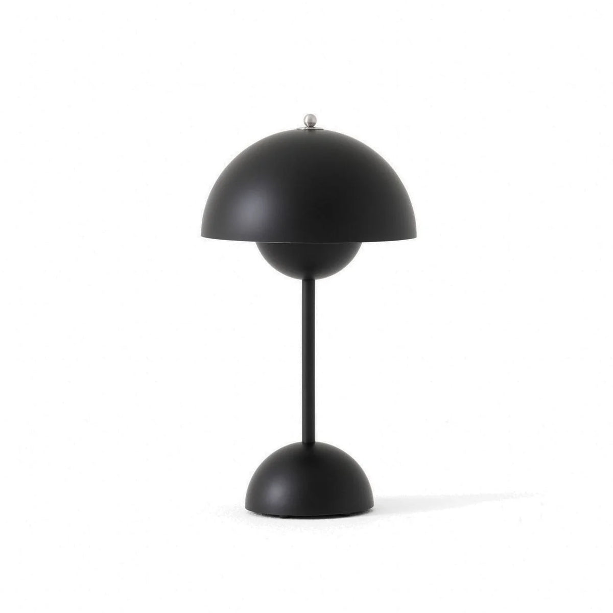 &Tradition Flowerpot VP9 Portable Table Lamp