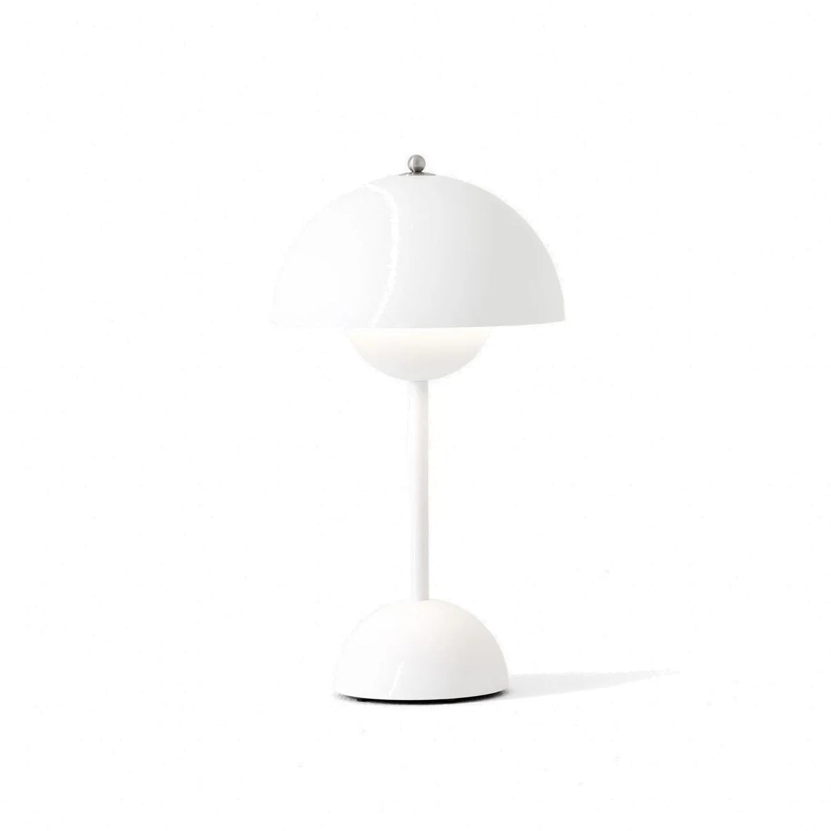 &Tradition Flowerpot VP9 Portable Table Lamp